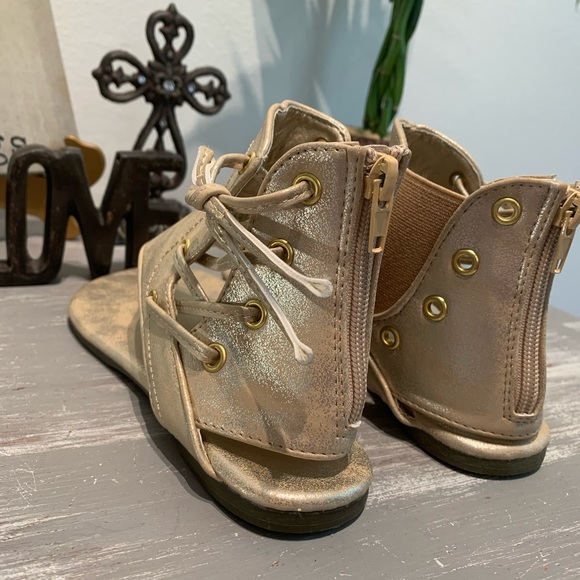 GOLD gladiator ankle high bootie sandals New in box NIB 7 7.5 8 9 - Picture 6 of 13